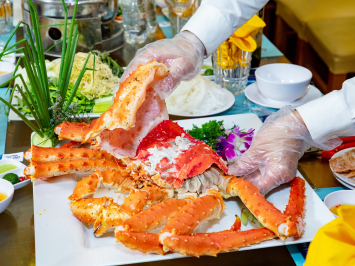 Cua Hoàng Đế Biên Hòa – King Crab Tươi Sống Nhập Khẩu Giá Tốt