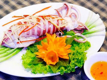 MỰC HẤP HÀNH 