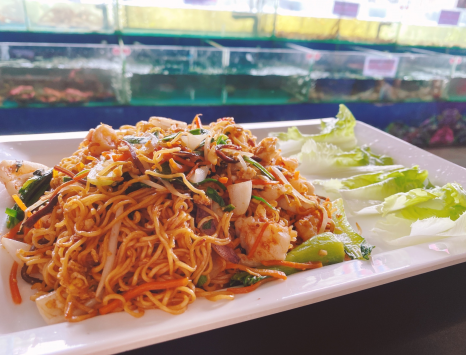 Liên hệ ngay quán nhậu hải sản tươi sống giá rẻ Tân Phú cho các tín đồ