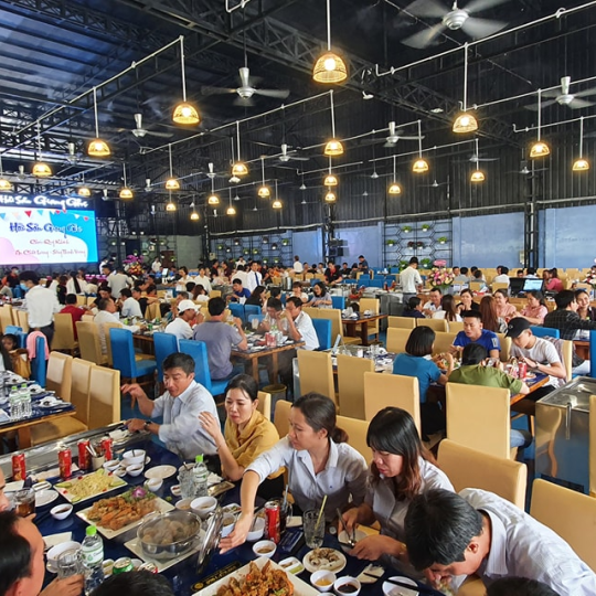 ĐẦY BÀN