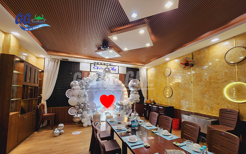 phòng tiệc tổ chức lễ tất niên