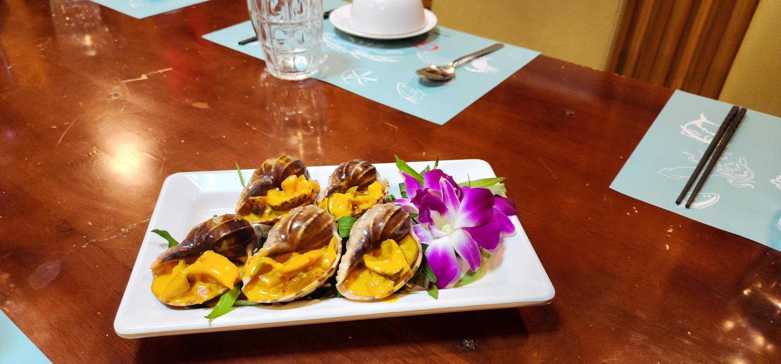 nhà hàng nổi tiếng sài gòn