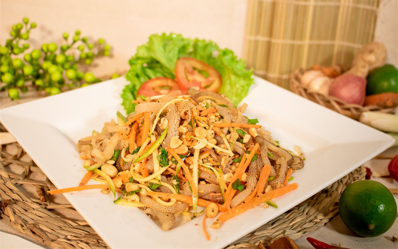 Gỏi sứa củ hũ dừa