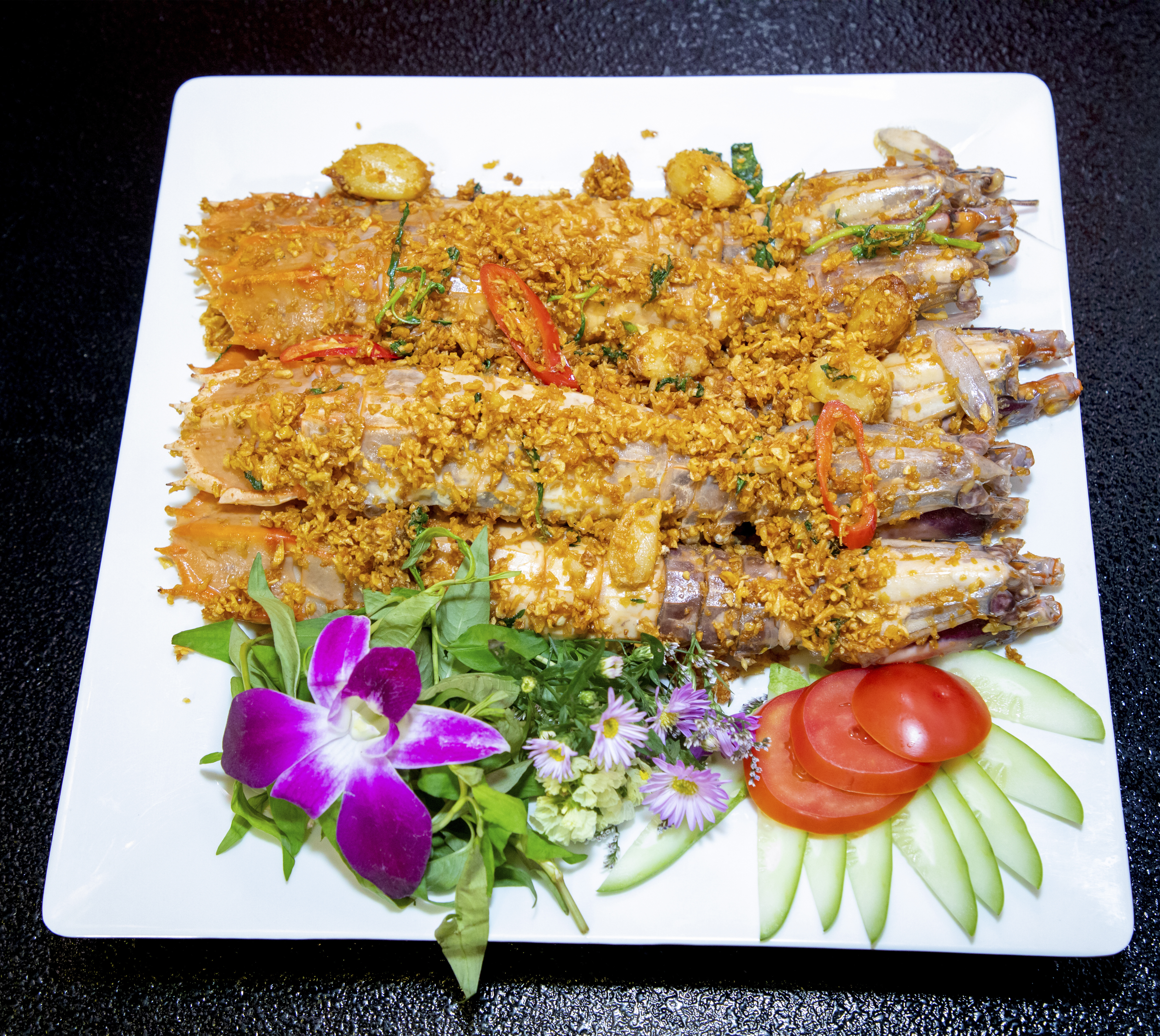 Tôm tích cháy tỏi